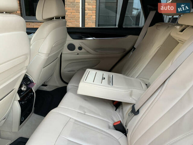 Черный БМВ Х5, объемом двигателя 3 л и пробегом 169 тыс. км за 30500 $, фото 27 на Automoto.ua