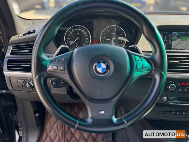 Чорний БМВ Х5, об'ємом двигуна 3 л та пробігом 275 тис. км за 19900 $, фото 14 на Automoto.ua