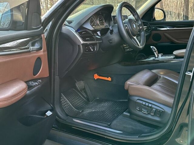 Черный БМВ Х5, объемом двигателя 3 л и пробегом 3 тыс. км за 28950 $, фото 6 на Automoto.ua