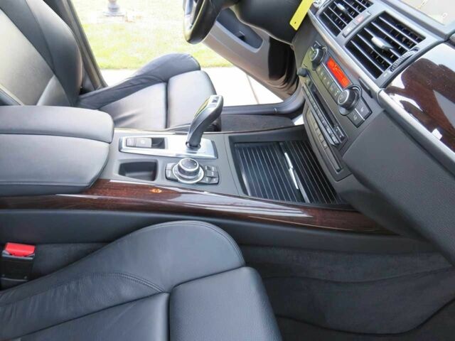 Чорний БМВ Х5, об'ємом двигуна 3 л та пробігом 126 тис. км за 11100 $, фото 9 на Automoto.ua