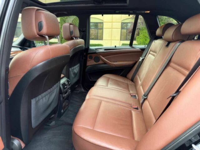 Черный БМВ Х5, объемом двигателя 3 л и пробегом 86 тыс. км за 4500 $, фото 12 на Automoto.ua