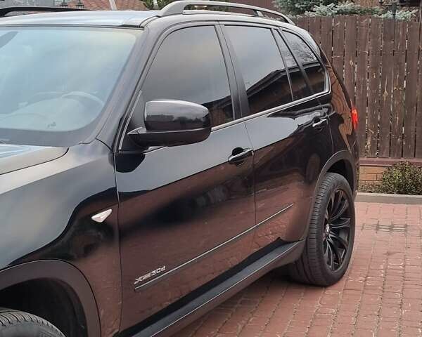Чорний БМВ Х5, об'ємом двигуна 3 л та пробігом 286 тис. км за 17800 $, фото 3 на Automoto.ua