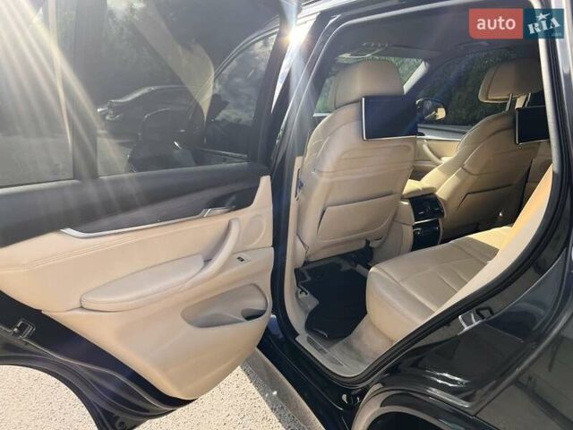 БМВ Х5 2013 в Днепре (Днепропетровске) на Automoto.ua Черный БМВ Х5, объемом двигателя 4.39 л и пробегом 118 тыс. км за 26300 $, фото 13 на Automoto.ua