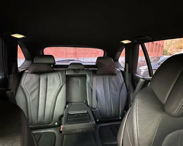 Чорний БМВ Х5, об'ємом двигуна 2.99 л та пробігом 170 тис. км за 32499 $, фото 19 на Automoto.ua