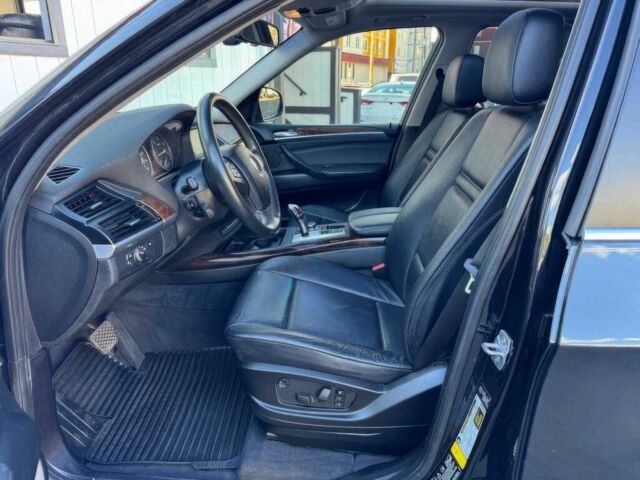 Чорний БМВ Х5, об'ємом двигуна 3 л та пробігом 81 тис. км за 9000 $, фото 8 на Automoto.ua