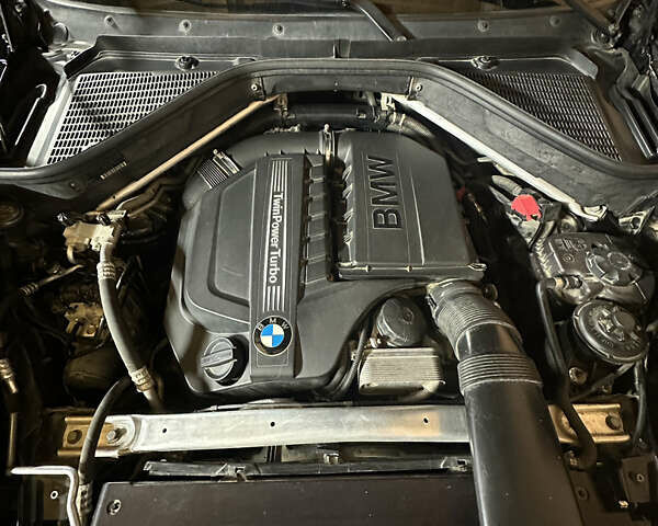 Черный БМВ Х5, объемом двигателя 2.98 л и пробегом 198 тыс. км за 15200 $, фото 19 на Automoto.ua