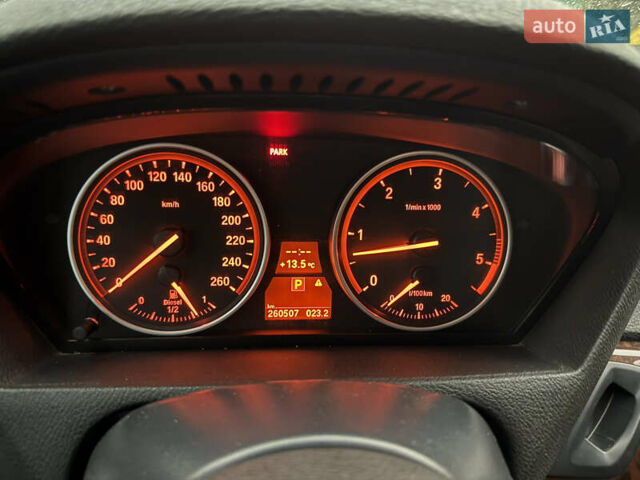 Чорний БМВ Х5, об'ємом двигуна 2.99 л та пробігом 262 тис. км за 17000 $, фото 14 на Automoto.ua