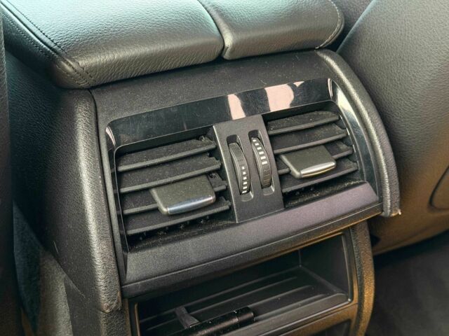 Черный БМВ Х5, объемом двигателя 3 л и пробегом 257 тыс. км за 29500 $, фото 17 на Automoto.ua