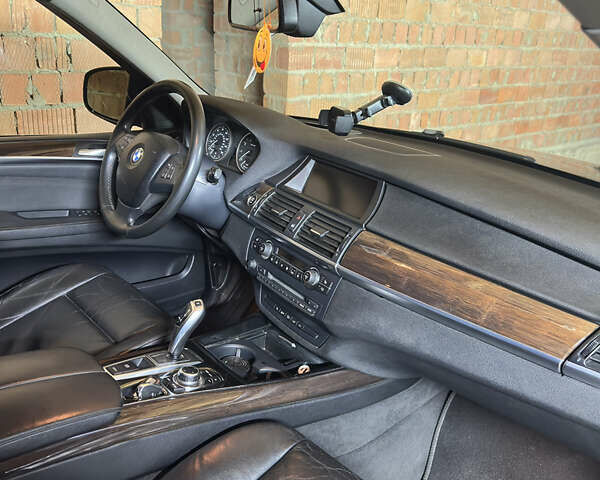Черный БМВ Х5, объемом двигателя 2.98 л и пробегом 198 тыс. км за 15200 $, фото 16 на Automoto.ua