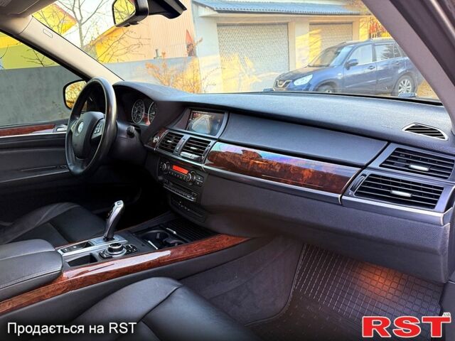 Черный БМВ Х5, объемом двигателя 3 л и пробегом 165 тыс. км за 15500 $, фото 8 на Automoto.ua