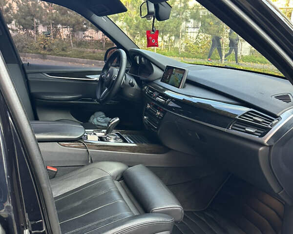 Чорний БМВ Х5, об'ємом двигуна 2.99 л та пробігом 170 тис. км за 32499 $, фото 34 на Automoto.ua