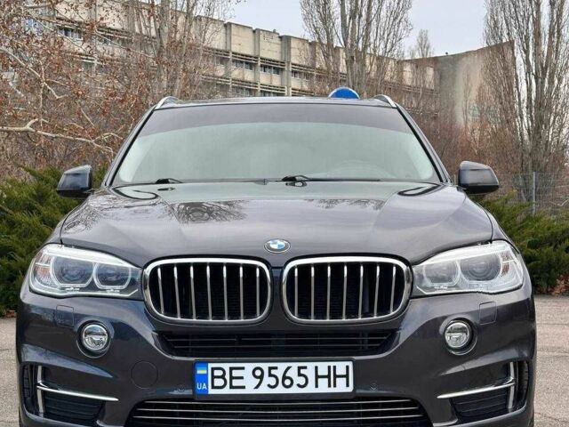 Чорний БМВ Х5, об'ємом двигуна 3 л та пробігом 182 тис. км за 23500 $, фото 3 на Automoto.ua