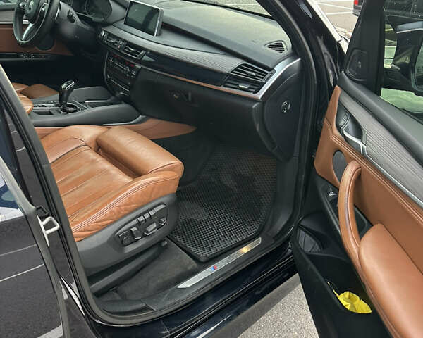 Чорний БМВ Х5, об'ємом двигуна 2.99 л та пробігом 206 тис. км за 32000 $, фото 9 на Automoto.ua