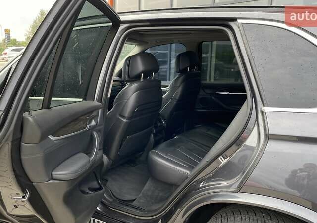 Черный БМВ Х5, объемом двигателя 2.98 л и пробегом 194 тыс. км за 18000 $, фото 17 на Automoto.ua