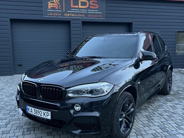 Чорний БМВ Х5, об'ємом двигуна 4.4 л та пробігом 155 тис. км за 26000 $, фото 3 на Automoto.ua