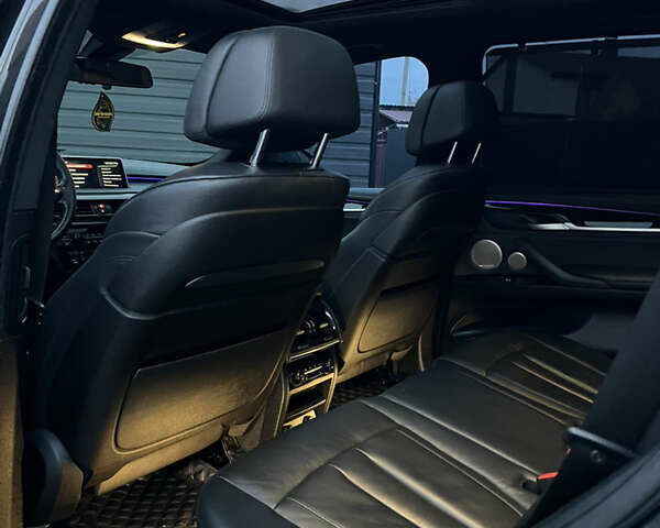 Черный БМВ Х5, объемом двигателя 4.39 л и пробегом 155 тыс. км за 26000 $, фото 26 на Automoto.ua