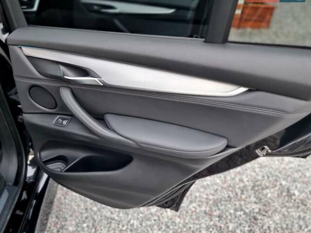 Черный БМВ Х5, объемом двигателя 3 л и пробегом 258 тыс. км за 34700 $, фото 72 на Automoto.ua