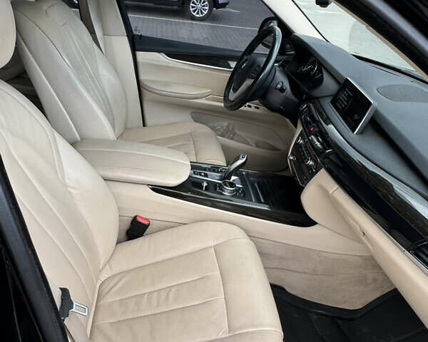 Черный БМВ Х5, объемом двигателя 3 л и пробегом 135 тыс. км за 20850 $, фото 36 на Automoto.ua