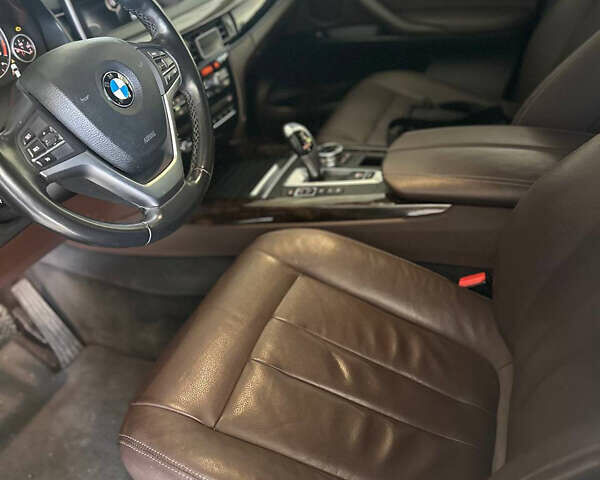 Черный БМВ Х5, объемом двигателя 3 л и пробегом 287 тыс. км за 26900 $, фото 5 на Automoto.ua