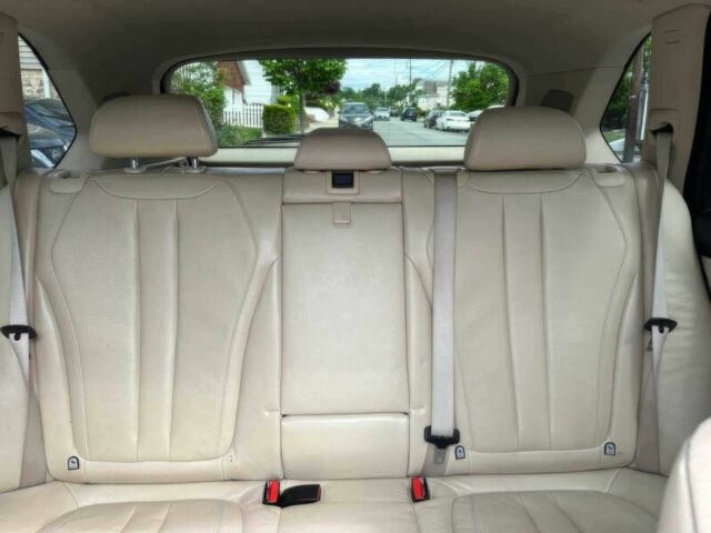 Черный БМВ Х5, объемом двигателя 3 л и пробегом 85 тыс. км за 4950 $, фото 10 на Automoto.ua