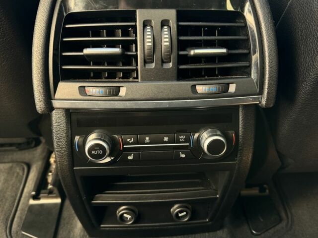 Чорний БМВ Х5, об'ємом двигуна 3 л та пробігом 283 тис. км за 27500 $, фото 11 на Automoto.ua