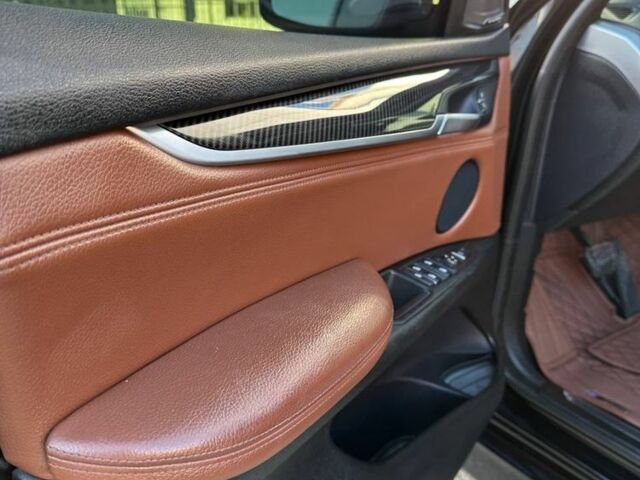 БМВ Х5 2014 в Кривом Роге на Automoto.ua Черный БМВ Х5, объемом двигателя 3 л и пробегом 415 тыс. км за 32000 $, фото 12 на Automoto.ua