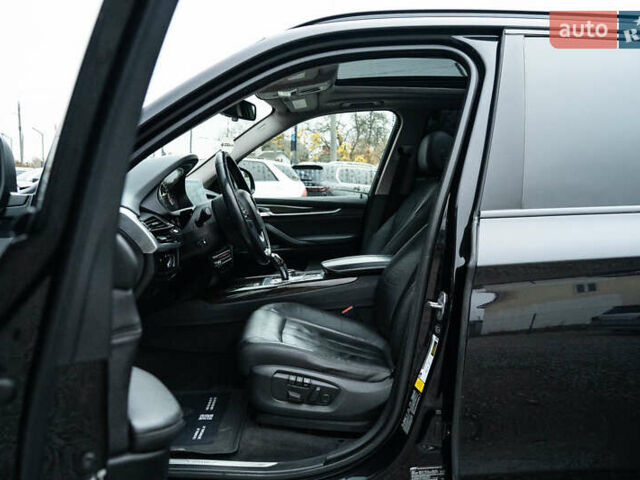 Чорний БМВ Х5, об'ємом двигуна 2.98 л та пробігом 220 тис. км за 22900 $, фото 16 на Automoto.ua