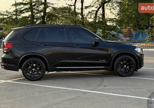 Черный БМВ Х5, объемом двигателя 2.99 л и пробегом 293 тыс. км за 26000 $, фото 3 на Automoto.ua