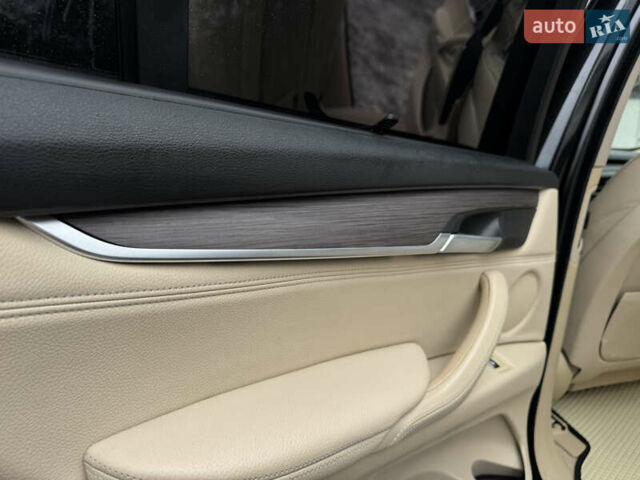 Черный БМВ Х5, объемом двигателя 3 л и пробегом 83 тыс. км за 23800 $, фото 27 на Automoto.ua