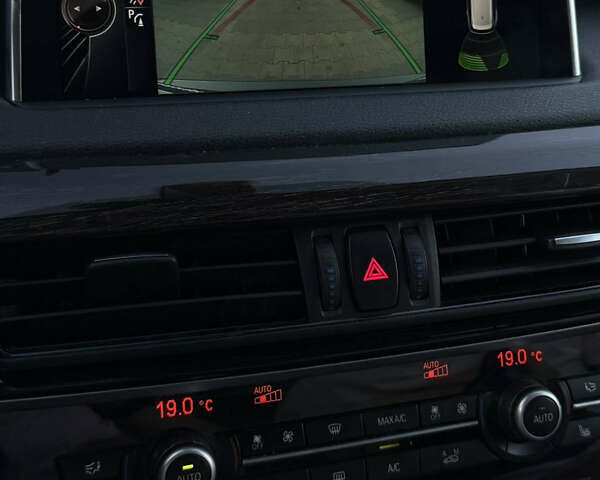 Чорний БМВ Х5, об'ємом двигуна 2.98 л та пробігом 172 тис. км за 20500 $, фото 20 на Automoto.ua