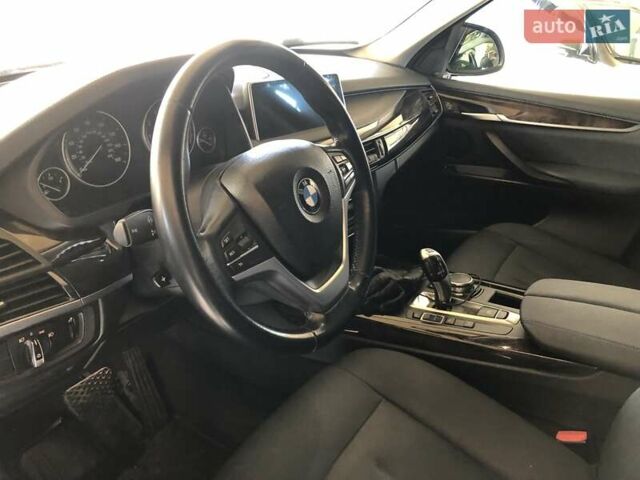 Черный БМВ Х5, объемом двигателя 2.98 л и пробегом 150 тыс. км за 31000 $, фото 1 на Automoto.ua