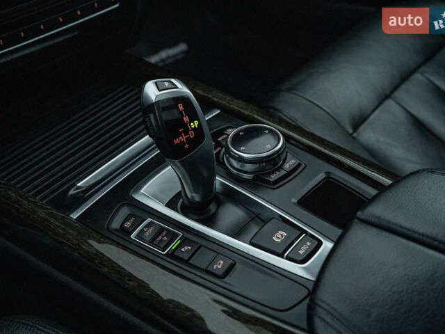 Чорний БМВ Х5, об'ємом двигуна 2.98 л та пробігом 220 тис. км за 22900 $, фото 30 на Automoto.ua