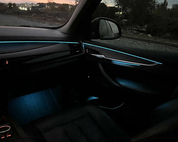 Черный БМВ Х5, объемом двигателя 2.98 л и пробегом 161 тыс. км за 21950 $, фото 28 на Automoto.ua