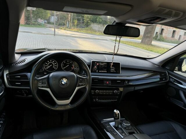 Чорний БМВ Х5, об'ємом двигуна 3 л та пробігом 283 тис. км за 27500 $, фото 9 на Automoto.ua