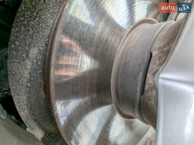 Черный БМВ Х5, объемом двигателя 3 л и пробегом 314 тыс. км за 16700 $, фото 52 на Automoto.ua