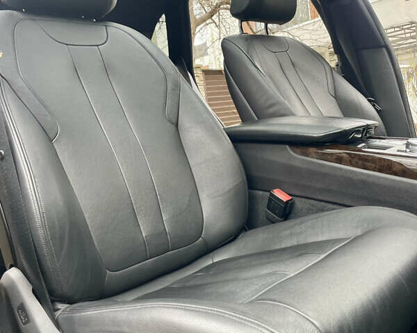 Черный БМВ Х5, объемом двигателя 3 л и пробегом 235 тыс. км за 17995 $, фото 34 на Automoto.ua