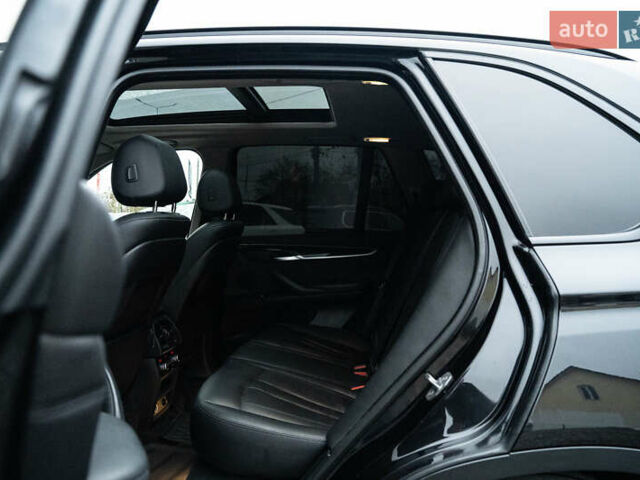 Чорний БМВ Х5, об'ємом двигуна 2.98 л та пробігом 220 тис. км за 22900 $, фото 35 на Automoto.ua