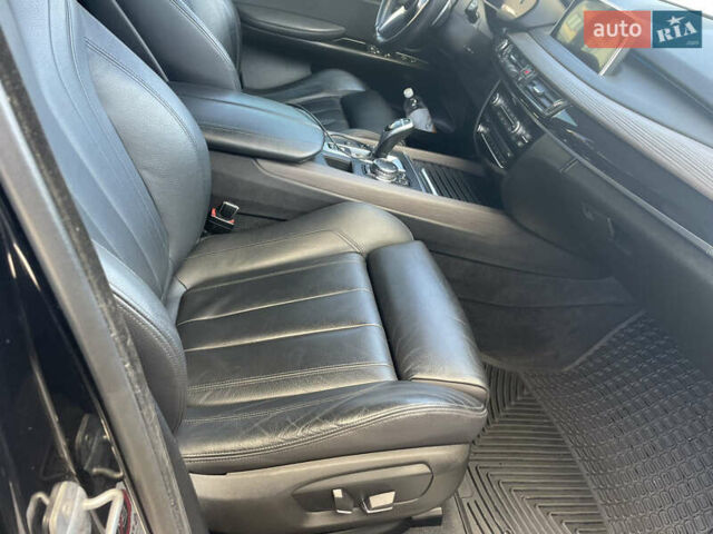 Чорний БМВ Х5, об'ємом двигуна 2.99 л та пробігом 209 тис. км за 35000 $, фото 7 на Automoto.ua