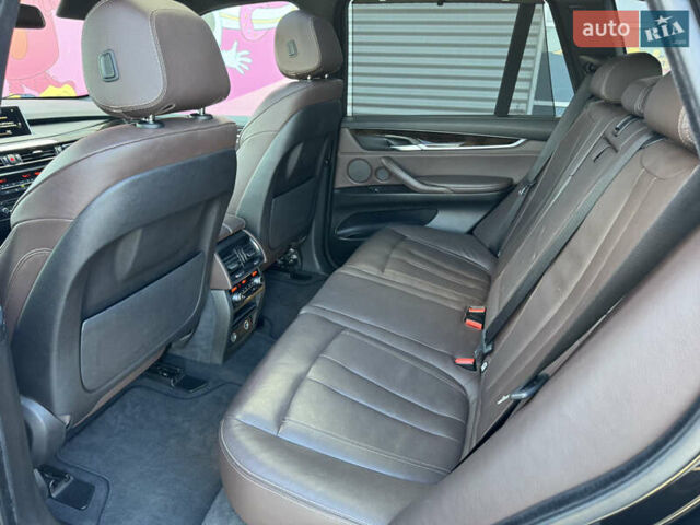 Черный БМВ Х5, объемом двигателя 2.99 л и пробегом 193 тыс. км за 30000 $, фото 15 на Automoto.ua