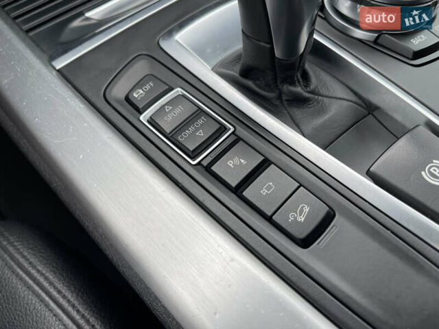 Черный БМВ Х5, объемом двигателя 2 л и пробегом 204 тыс. км за 26900 $, фото 71 на Automoto.ua