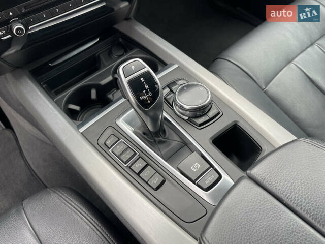 Черный БМВ Х5, объемом двигателя 2 л и пробегом 204 тыс. км за 26900 $, фото 42 на Automoto.ua