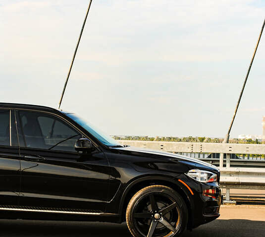 Черный БМВ Х5, объемом двигателя 2.99 л и пробегом 300 тыс. км за 24000 $, фото 15 на Automoto.ua