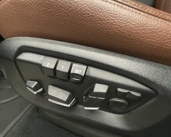 Черный БМВ Х5, объемом двигателя 2.99 л и пробегом 293 тыс. км за 32499 $, фото 87 на Automoto.ua