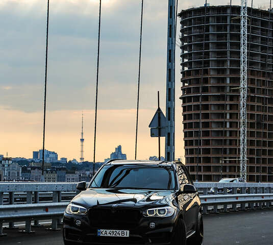 Черный БМВ Х5, объемом двигателя 2.99 л и пробегом 300 тыс. км за 28000 $, фото 13 на Automoto.ua