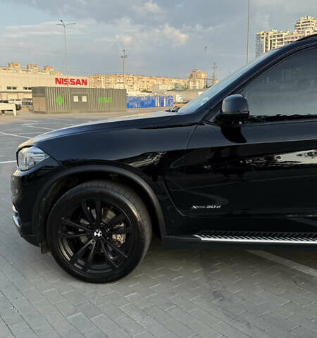 Черный БМВ Х5, объемом двигателя 2.99 л и пробегом 293 тыс. км за 26000 $, фото 9 на Automoto.ua