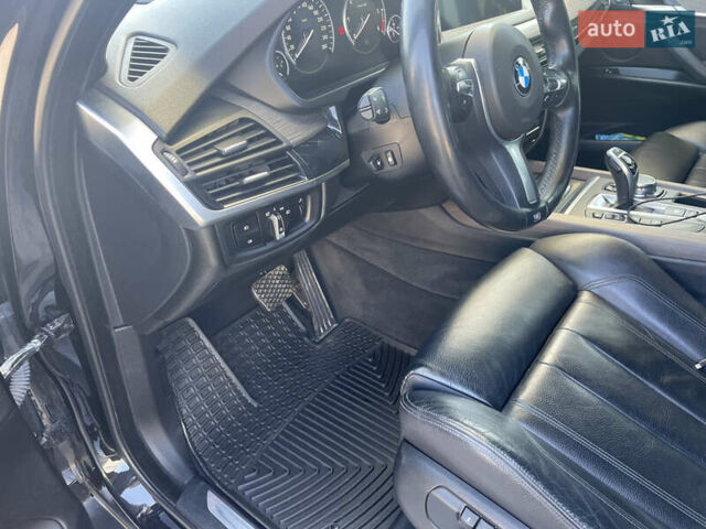 Чорний БМВ Х5, об'ємом двигуна 2.99 л та пробігом 209 тис. км за 35000 $, фото 14 на Automoto.ua