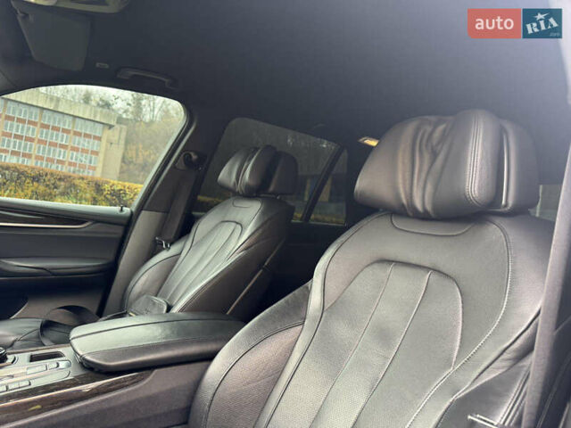 Чорний БМВ Х5, об'ємом двигуна 2.99 л та пробігом 159 тис. км за 33000 $, фото 12 на Automoto.ua