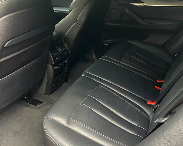 Чорний БМВ Х5, об'ємом двигуна 3 л та пробігом 149 тис. км за 35900 $, фото 33 на Automoto.ua