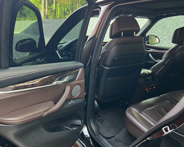 Чорний БМВ Х5, об'ємом двигуна 2.98 л та пробігом 255 тис. км за 29800 $, фото 17 на Automoto.ua