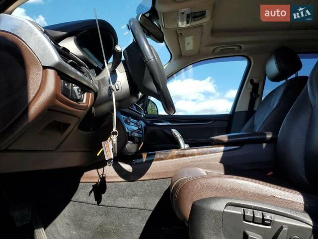 Черный БМВ Х5, объемом двигателя 2.98 л и пробегом 57 тыс. км за 7700 $, фото 6 на Automoto.ua